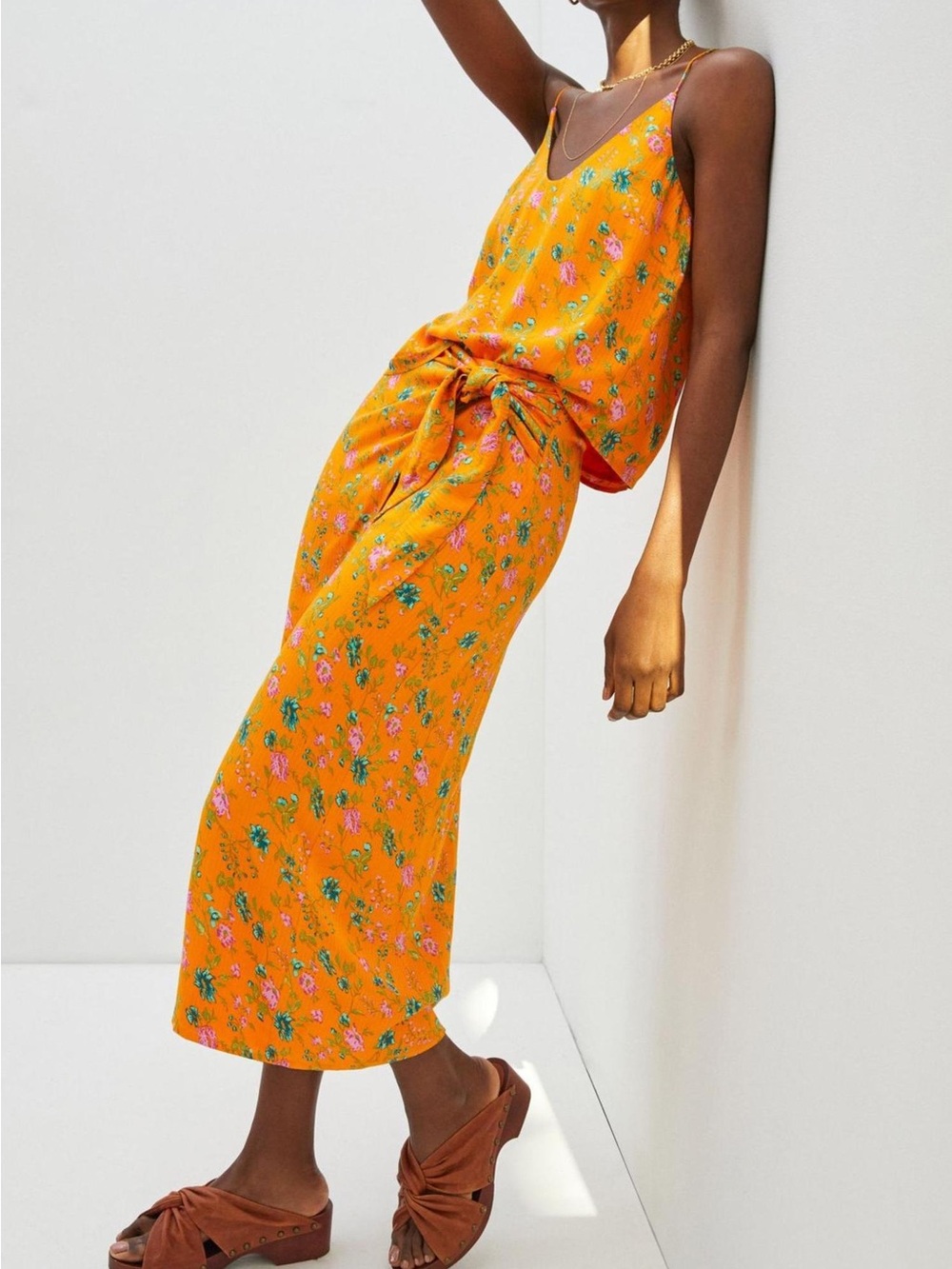 ANTHROPOLOGIE Sabia Orange Floral Wrap Midi Skirt with Tie Front Accent